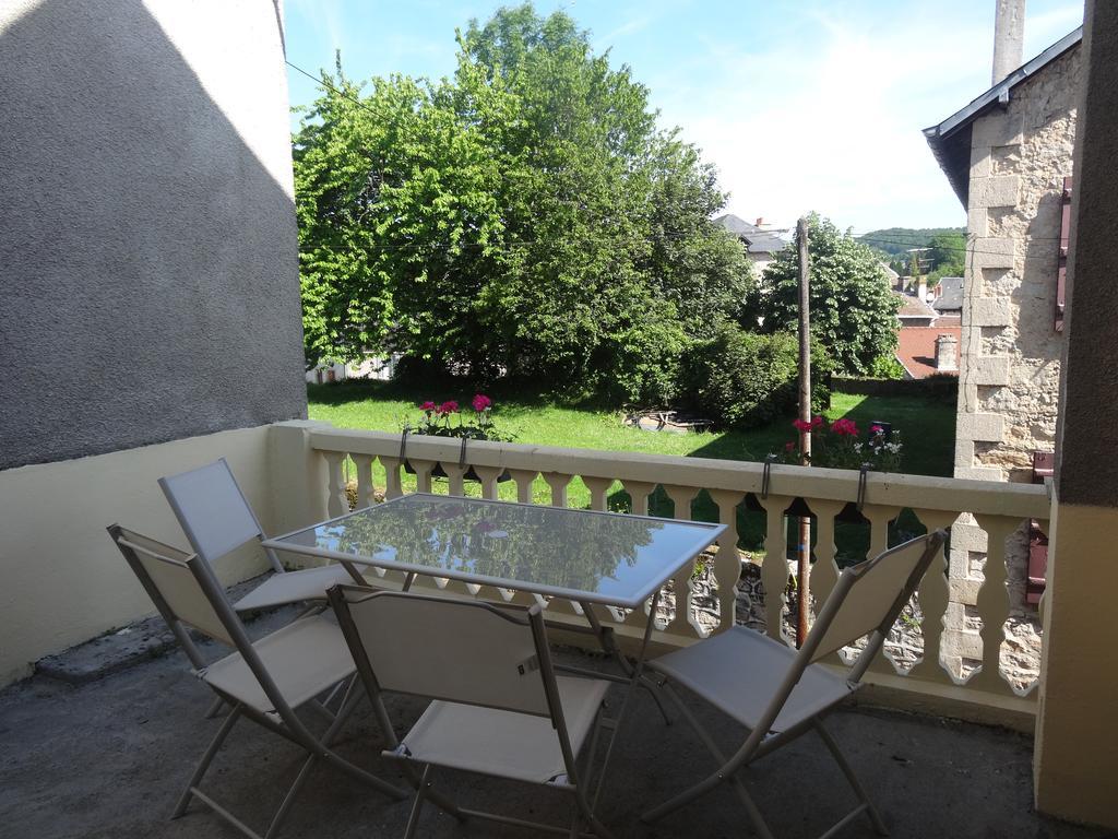 La Petite Cerise Villa Eymoutiers  Luaran gambar